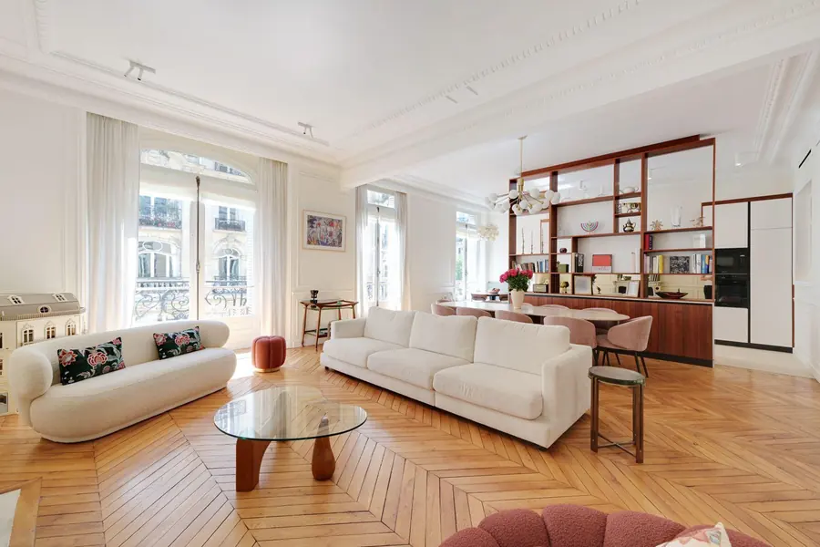Interior under confidentiality